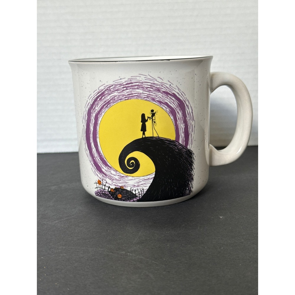 Disney Nightmare Before Christmas Jack Sally Spiral Hill 20oz Ceramic Mug